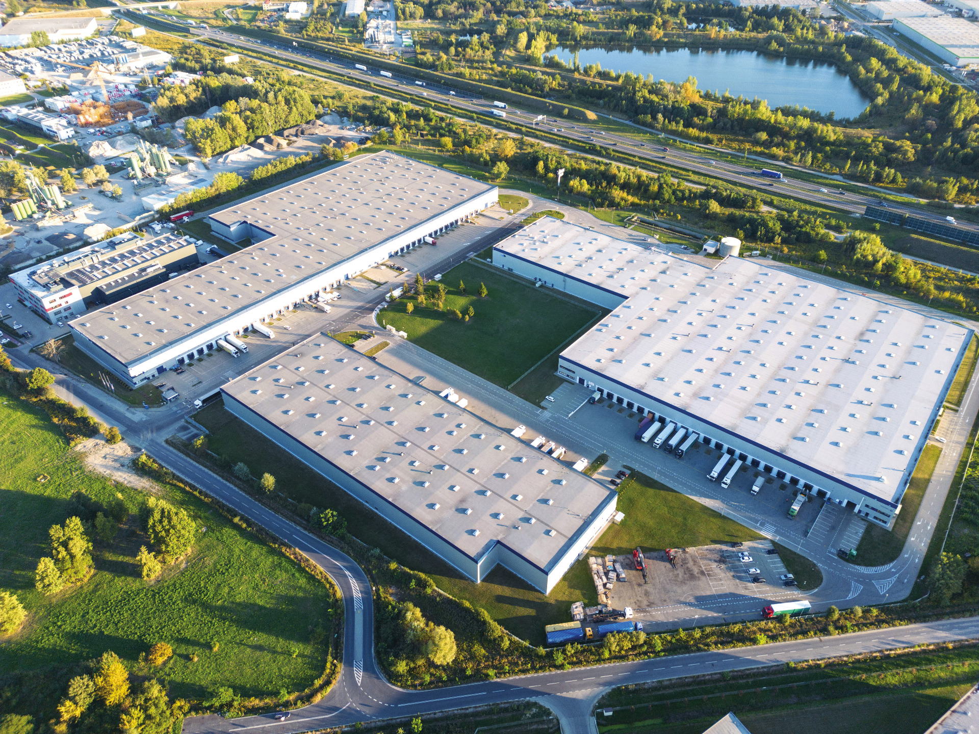 VÝROBA | SKLADOVÁNÍ